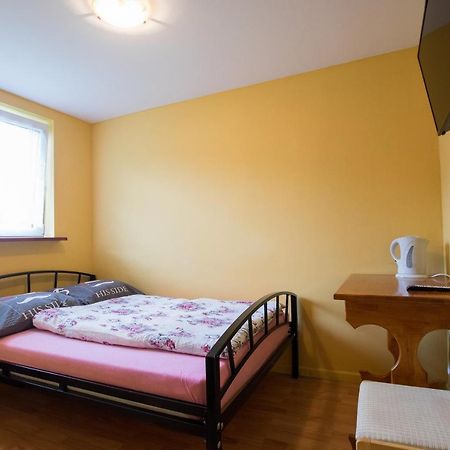 Noclegi Pod Lasem Solina 20 Buitenkant foto
